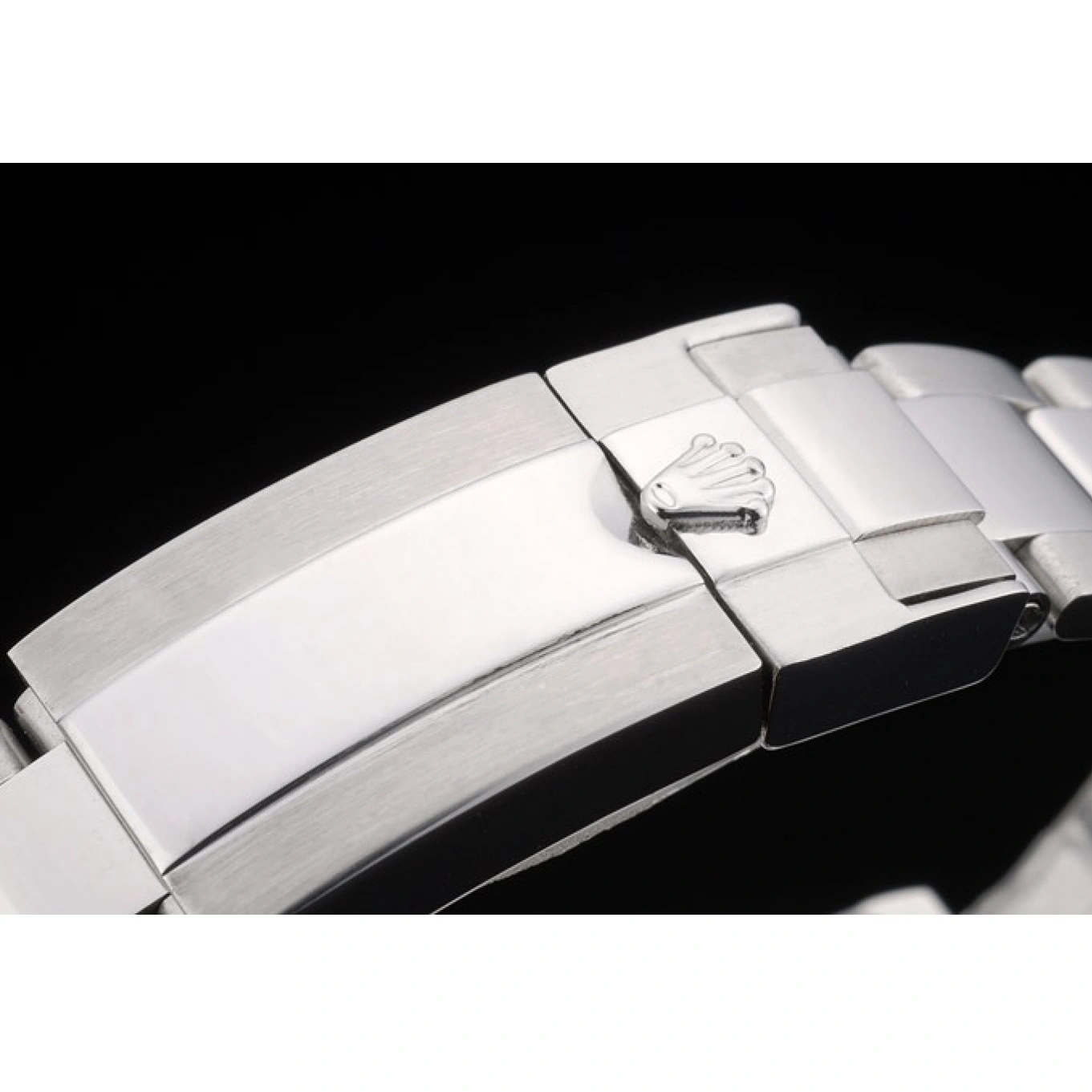 Aaa replica watch Steep Daytona Rainbow Dial 80250 Strap Bezel Stainless Cosmograph Black Crystals Rolex 1013